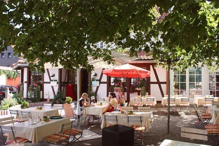 Burghotel Muenzenberg 외부 사진