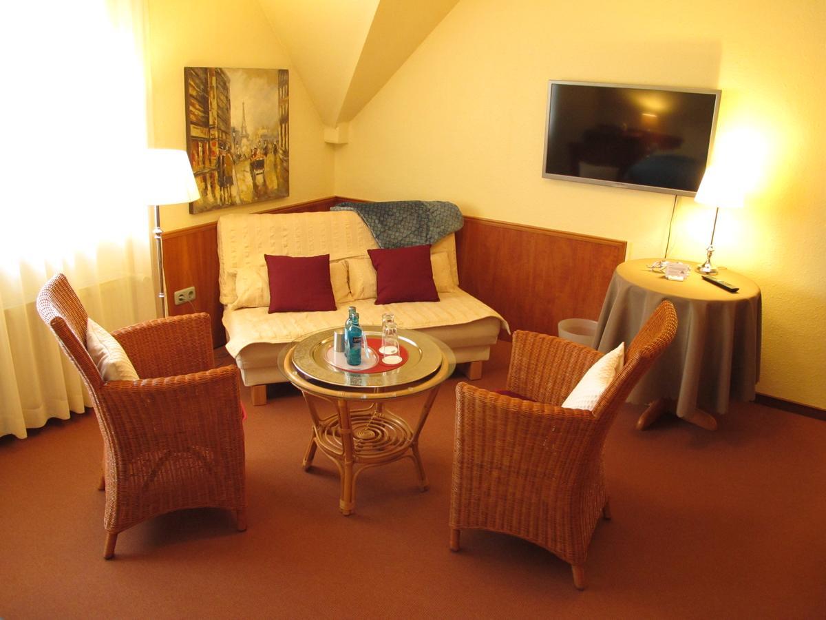 Burghotel Muenzenberg 외부 사진