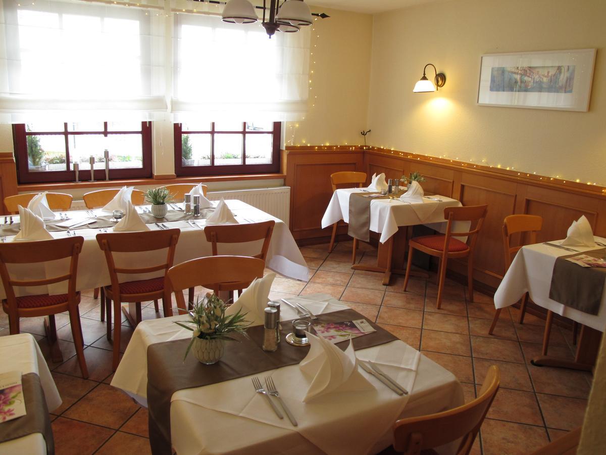 Burghotel Muenzenberg 외부 사진