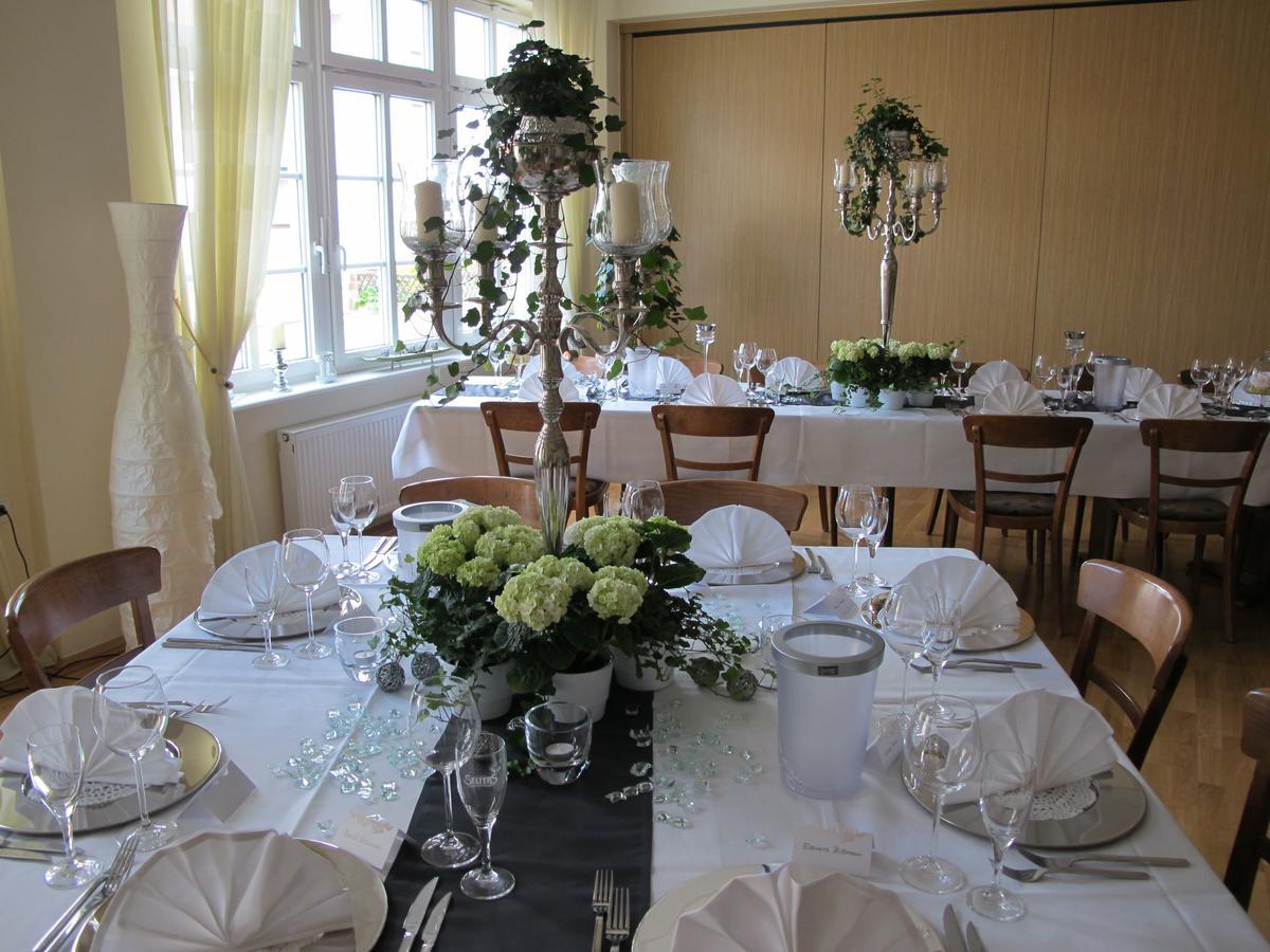 Burghotel Muenzenberg 외부 사진
