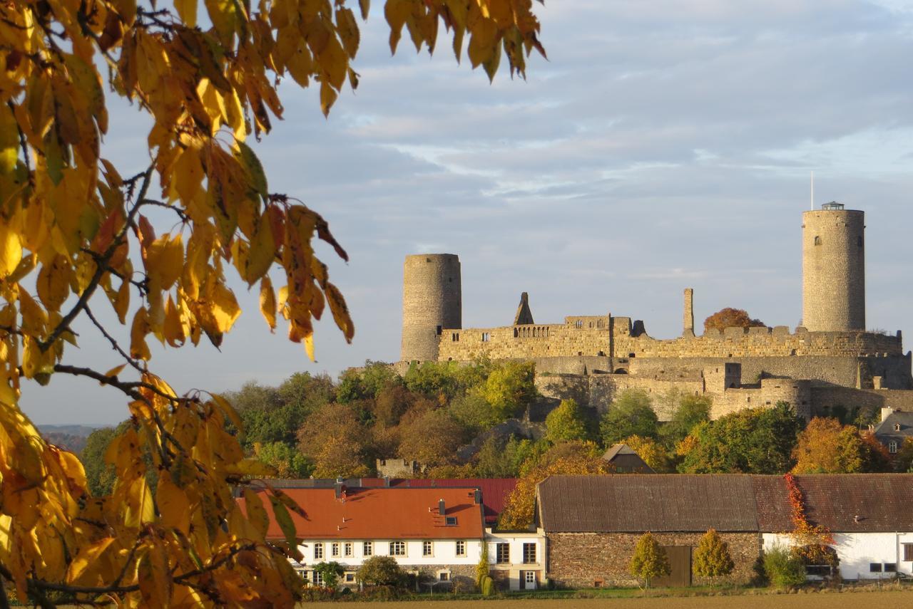 Burghotel Muenzenberg 외부 사진