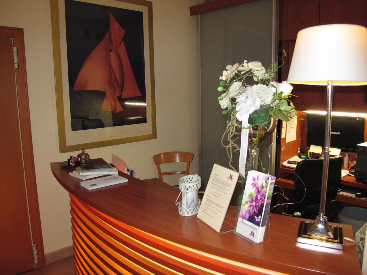 Burghotel Muenzenberg 외부 사진